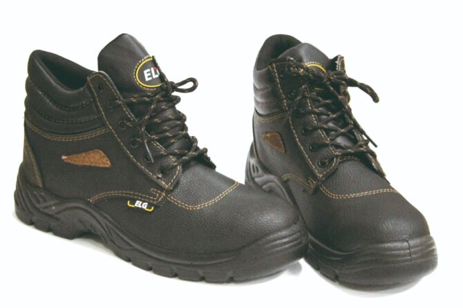 CHAUSSURES DE SECURITE HAUTE R-220-1-39